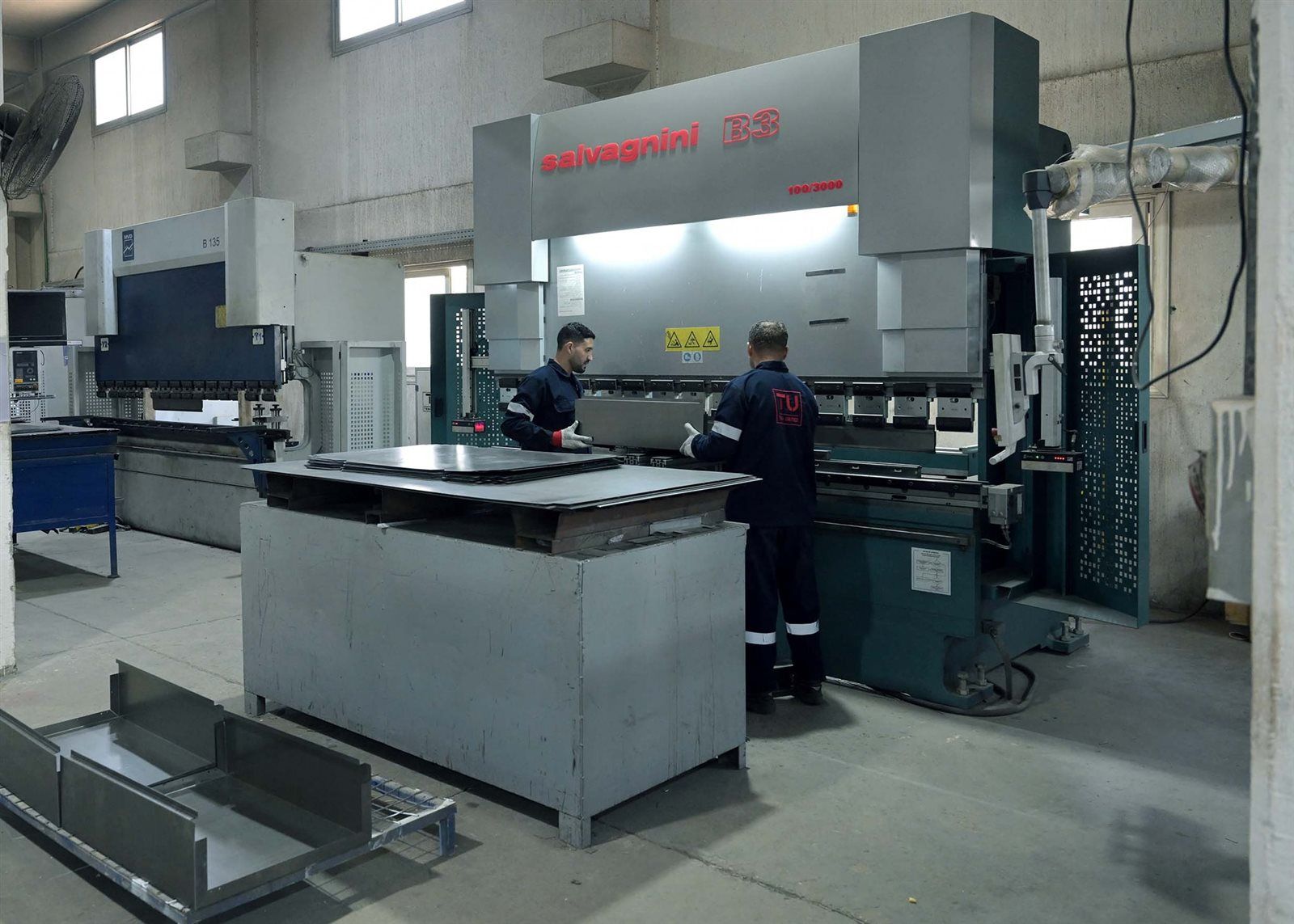 ece9a3e667.jpg