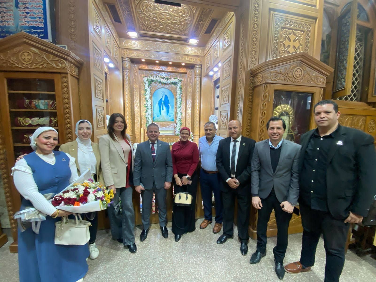 التحالف الوطنى يهنى الاقباط بعيد الميلاد (4) التحالف الوطنى يهنى الاقباط بعيد الميلاد (4)