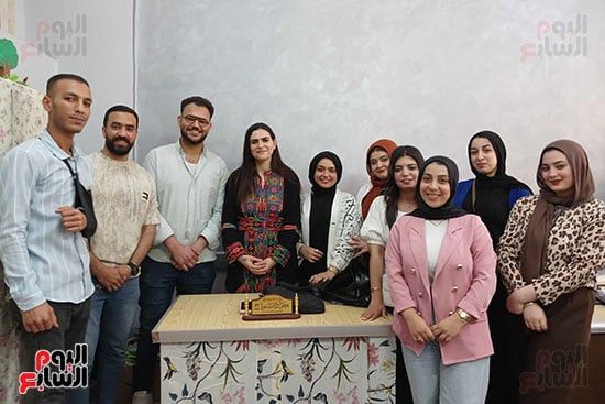 طلاب صحافة الزقازيق طلاب صحافة الزقازيق