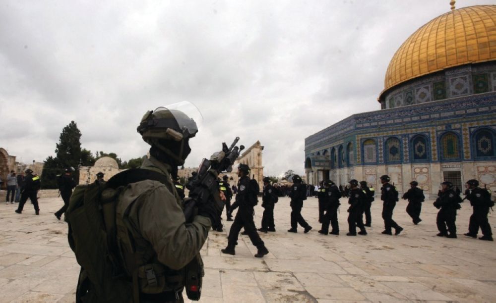 القدس المحتلة.. مستوطنون يقتحمون المسجد الأقصى مجددًا - أرشيفية