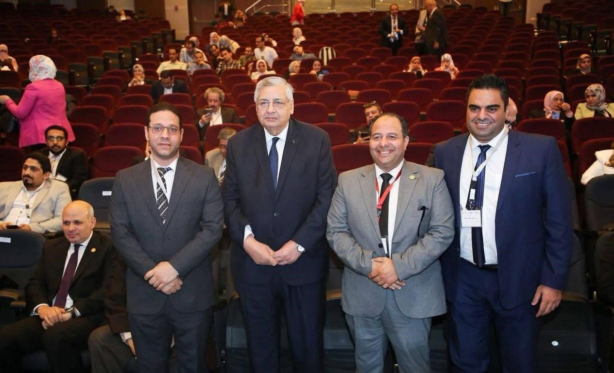 لحظة الاعلان لحظة الاعلان