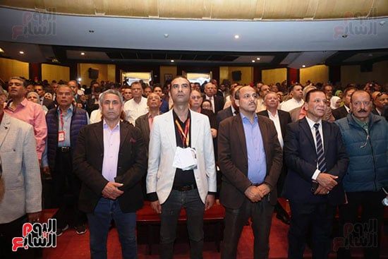 الجمعية العمومية للصحفيين تقف دقيقة حدادا (1) الجمعية العمومية للصحفيين تقف دقيقة حدادا (1)