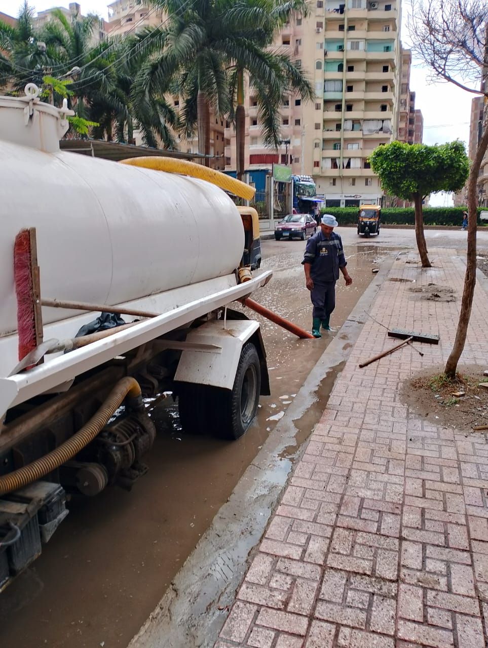 انتشار معدات رفع مياه الأمطار انتشار معدات رفع مياه الأمطار