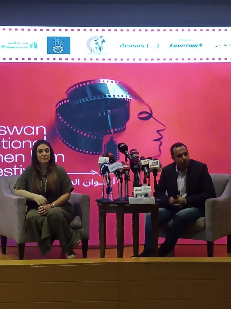 ندوة الفنانه كندة علوش ندوة الفنانه كندة علوش