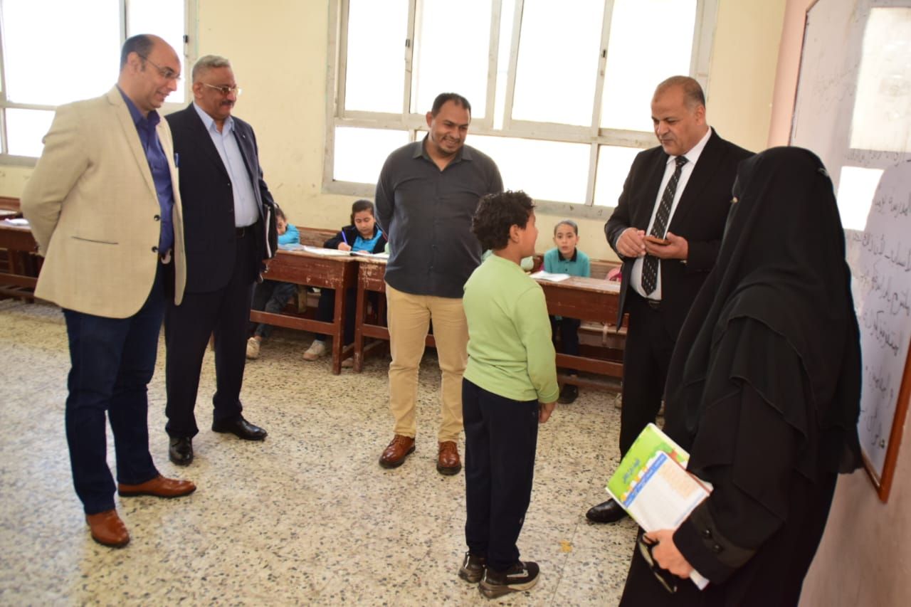 حوار مع طالب حوار مع طالب