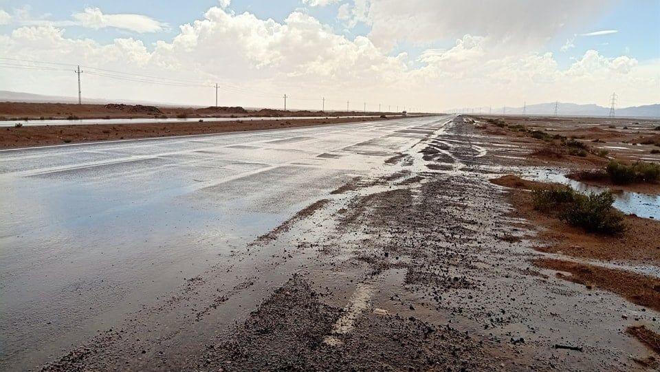 جانب من سقوط الامطار جانب من سقوط الامطار