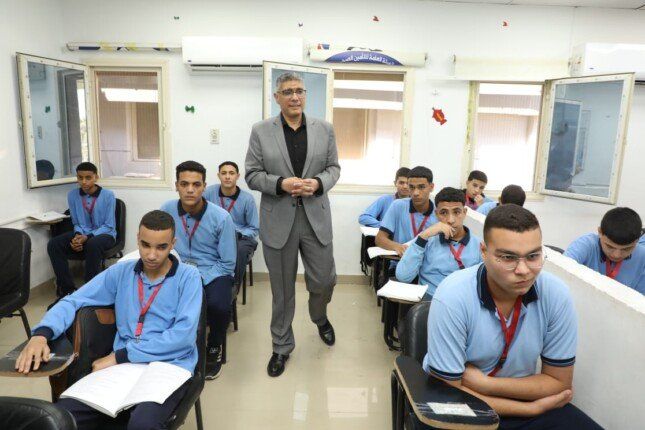 محافظ الجيزة يتفقد فرع التأمين الصحي بالسادس من أكتوبر لمتابعة الخدمات المقدمة للمواطنين