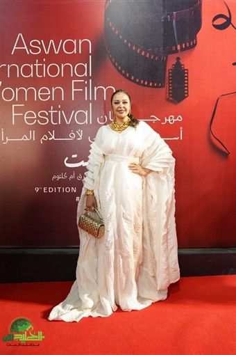 داليا البحيري تسحر ..أسوان برقصتها في مهرجان أفلام المرأة 2025