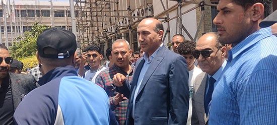 جانب-من-مطالبة--طلاب-جامعة-الزقازيق-بمحاسبة-المسؤولين-عن-وفاة-زميلتهم جانب-من-مطالبة--طلاب-جامعة-الزقازيق-بمحاسبة-المسؤولين-عن-وفاة-زميلتهم