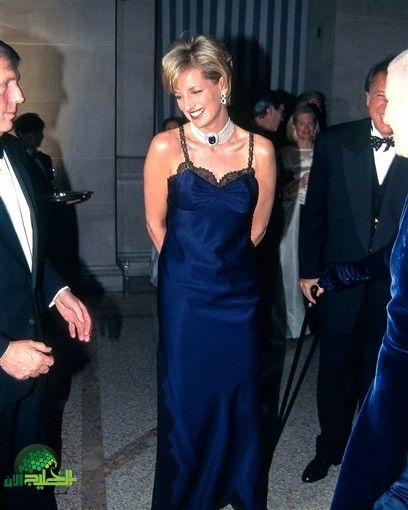 جورجينا رودريجيز تخطف الأنظار في أول ظهور لها بحفل Met Gala بفستان مستوحى..... من الأميرة ديانا