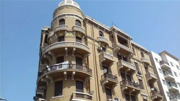 «معقد لسنا مع طرف ضد آخر».. كشف موقف الحكومة من أزمة قانون الإيجار القديم