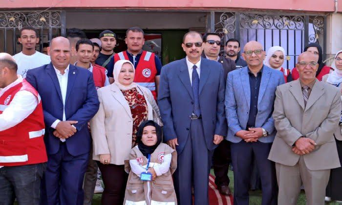 ضمن مبادرة «نحو مجتمع دامج».. محافظ سوهاج يتفقد قافلة تركيب الأطراف الصناعية بمستشفى الهلال الأحمر