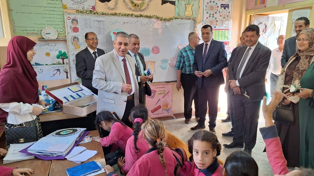 جولة داخل الفصول جولة داخل الفصول