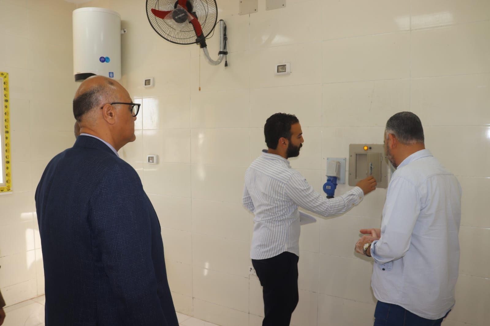 خلال تفقد المجزر خلال تفقد المجزر