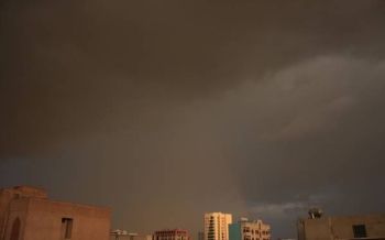 طقس المساء.. عوالق وأتربة مثارة على أجزاء من الشرقية والرياض
