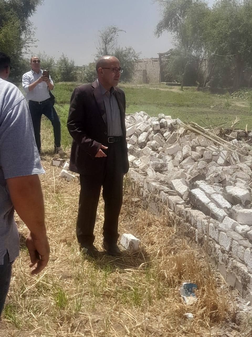 وكيل وزارة الزراعة يتابع التنفيذ وكيل وزارة الزراعة يتابع التنفيذ