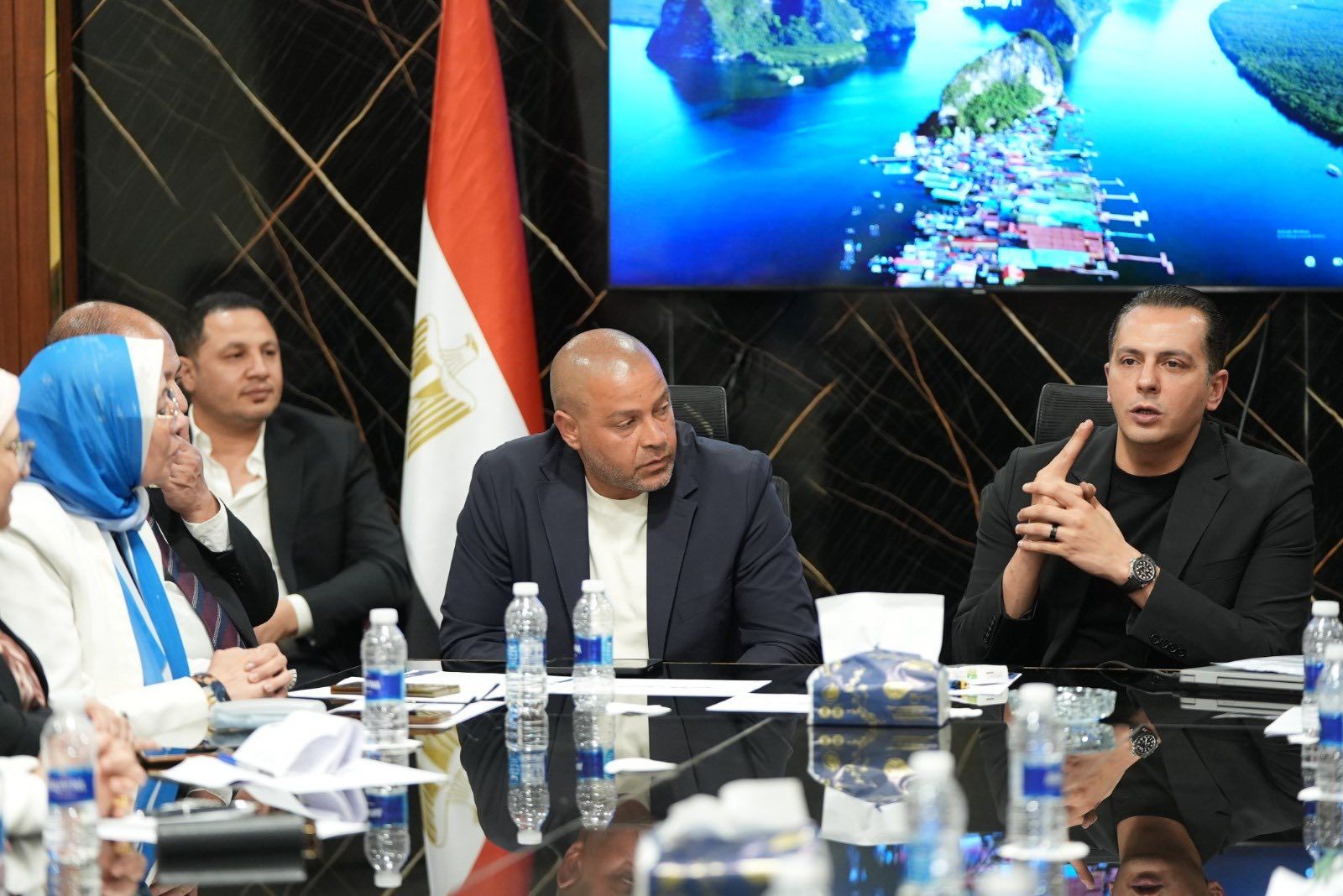 40813dbaa6.jpg