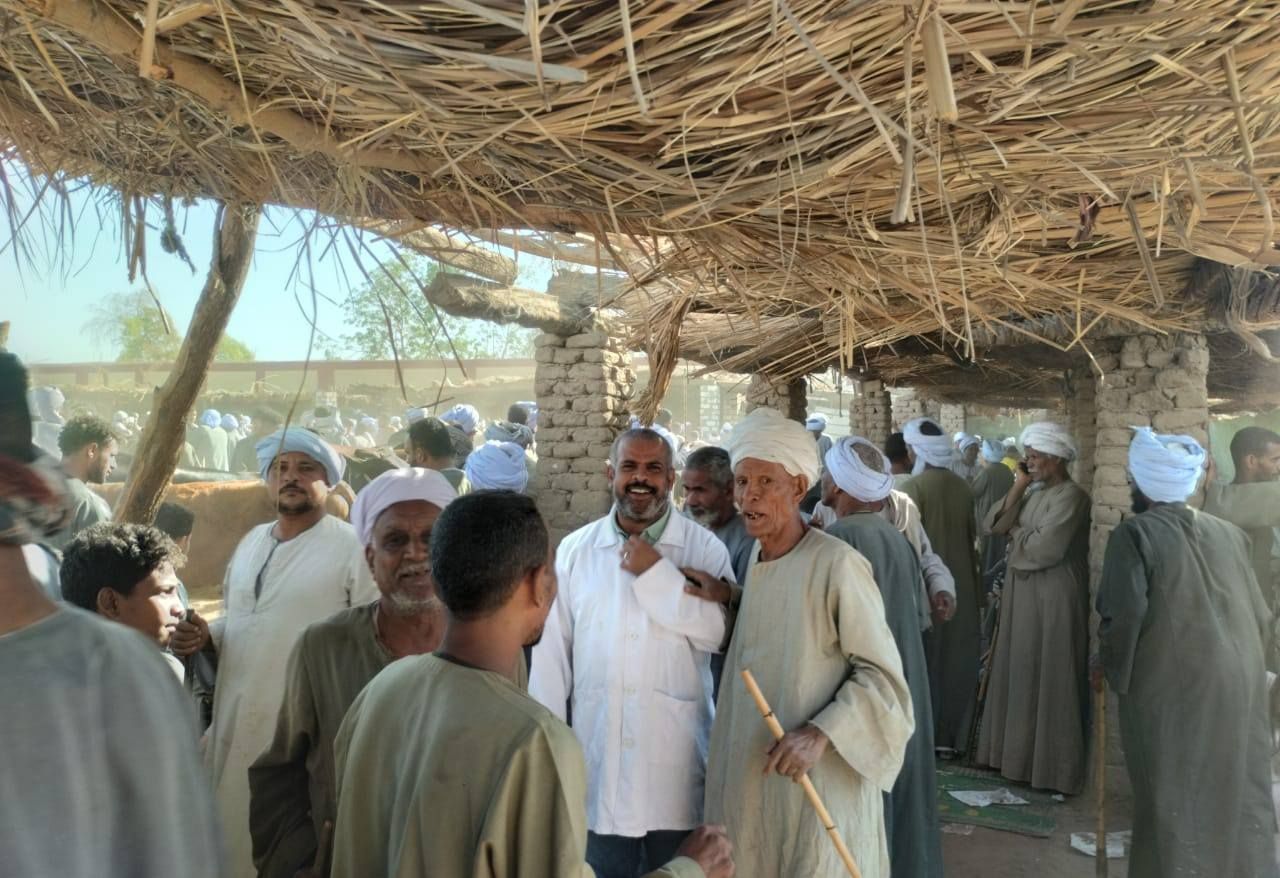 حملات على أسواق الماشية الأسبوعية لتحصين الماشية قبل عيد الأضحى حملات على أسواق الماشية الأسبوعية لتحصين الماشية قبل عيد الأضحى