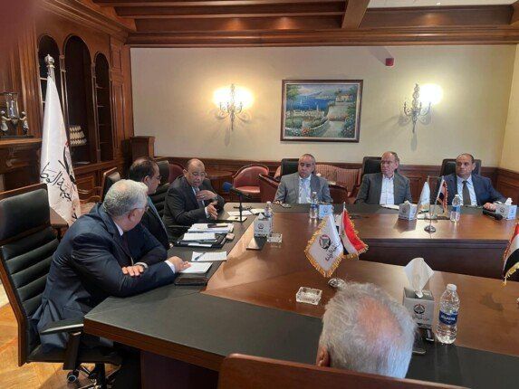 لتعزيز الأداء النيابي فى البرلمان.. الشئون البرلمانية بـ «الجبهة الوطنية» تضع الملفات التى تمس حياة المواطنين