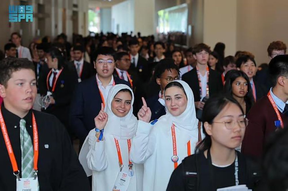 آيسف 2025.. انتهاء تحكيم مشاريع 1700 طالب وإعلان الجوائز غدًا - اليوم