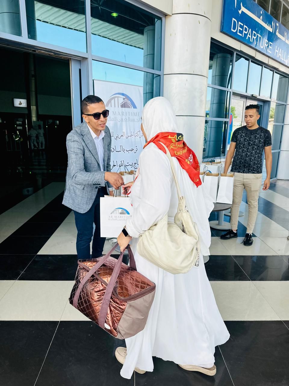 الحجاج بميناء نويبع الحجاج بميناء نويبع