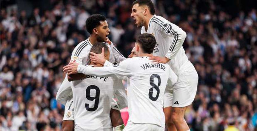 أول صفقات المونديال.. ريال مدريد يخطف دين هويسن من برشلونة أول صفقات المونديال.. ريال مدريد يخطف دين هويسن من برشلونة
