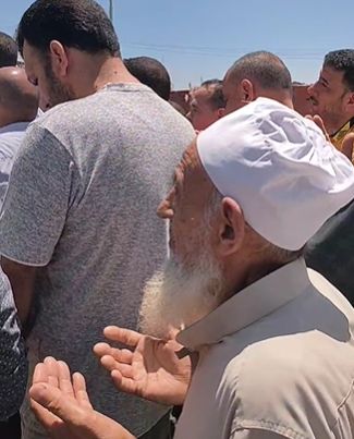 دعوات المشيعيين لجثمان المحكم العرفي دعوات المشيعيين لجثمان المحكم العرفي