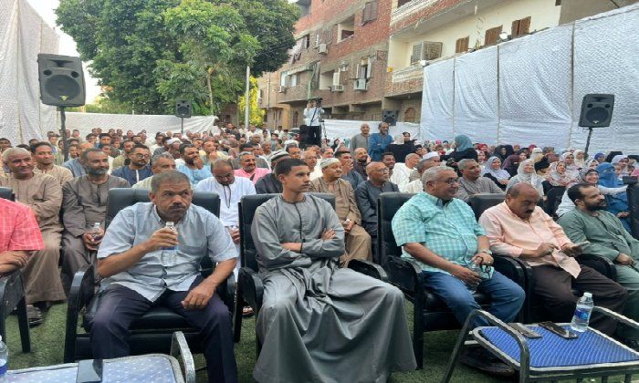 رقمنة الزراعة بالمسرح: مبادرة مبتكرة لتوعية المزارعين في إسنا بالأقصر.