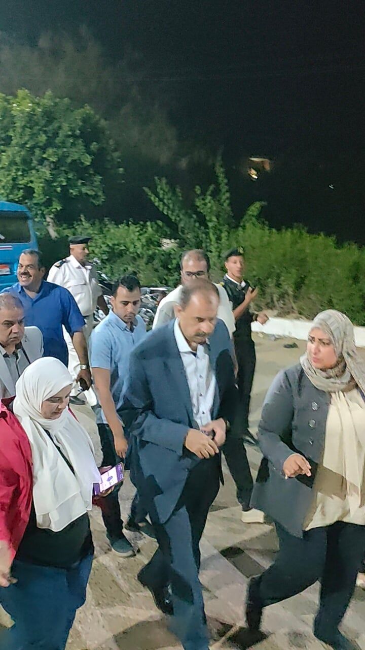 محافظ سوهاج وجولة بالشوراع محافظ سوهاج وجولة بالشوراع