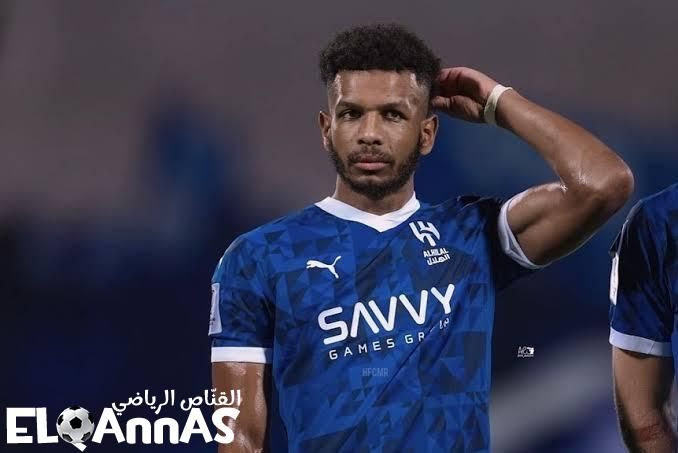 علي البليهي يفكر في الرحيل عن الهلال رغم التجديد