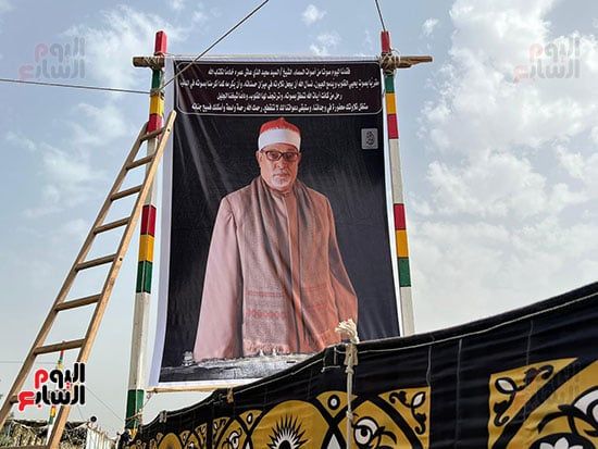 سرادق عزاء لفضيلة الشيخ الراحل السيد سعيد (13) سرادق عزاء لفضيلة الشيخ الراحل السيد سعيد (13)