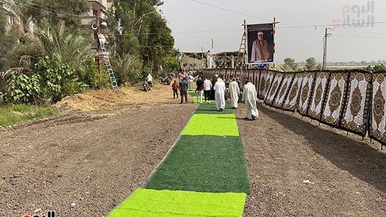 سرادق عزاء لفضيلة الشيخ الراحل السيد سعيد (1) سرادق عزاء لفضيلة الشيخ الراحل السيد سعيد (1)