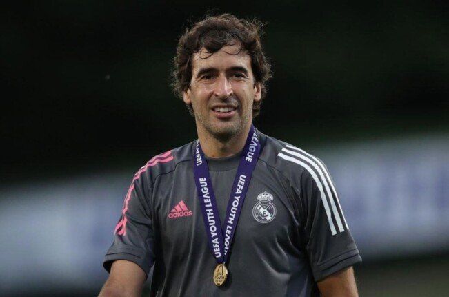 ريال مدريد يعلن رحيل «راؤول جونزاليس» عن تدريب فريق الشباب