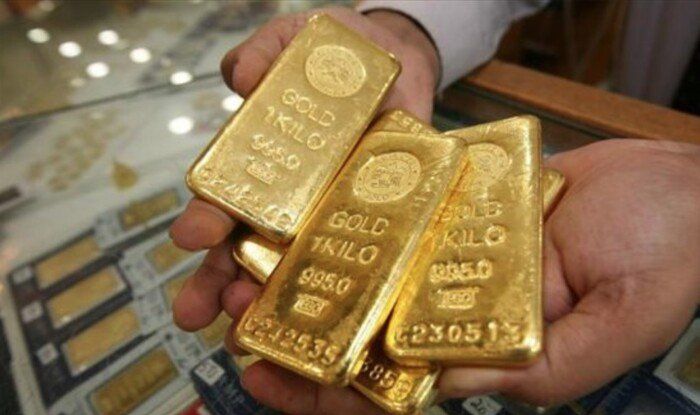 سعر الذهب عالميا يسجل هبوطا بعد تعافي سعر الدولار