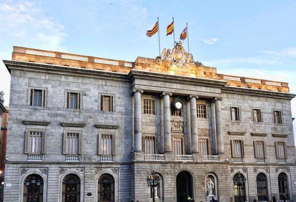 بلدية برشلونة تقطع علاقتها بإسرائيل وتجمد اتفاقية التوأمة مع تل أبيب