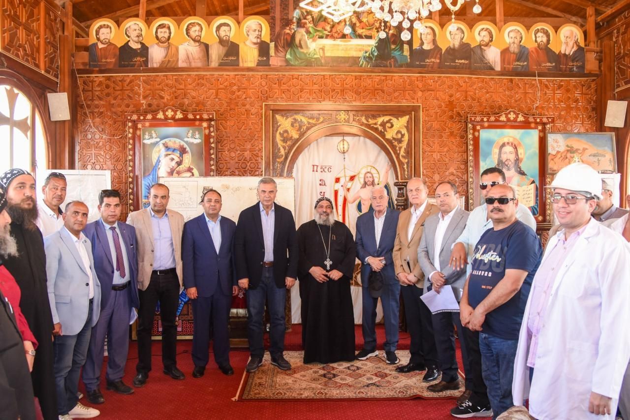 جانب من الزيارة جانب من الزيارة