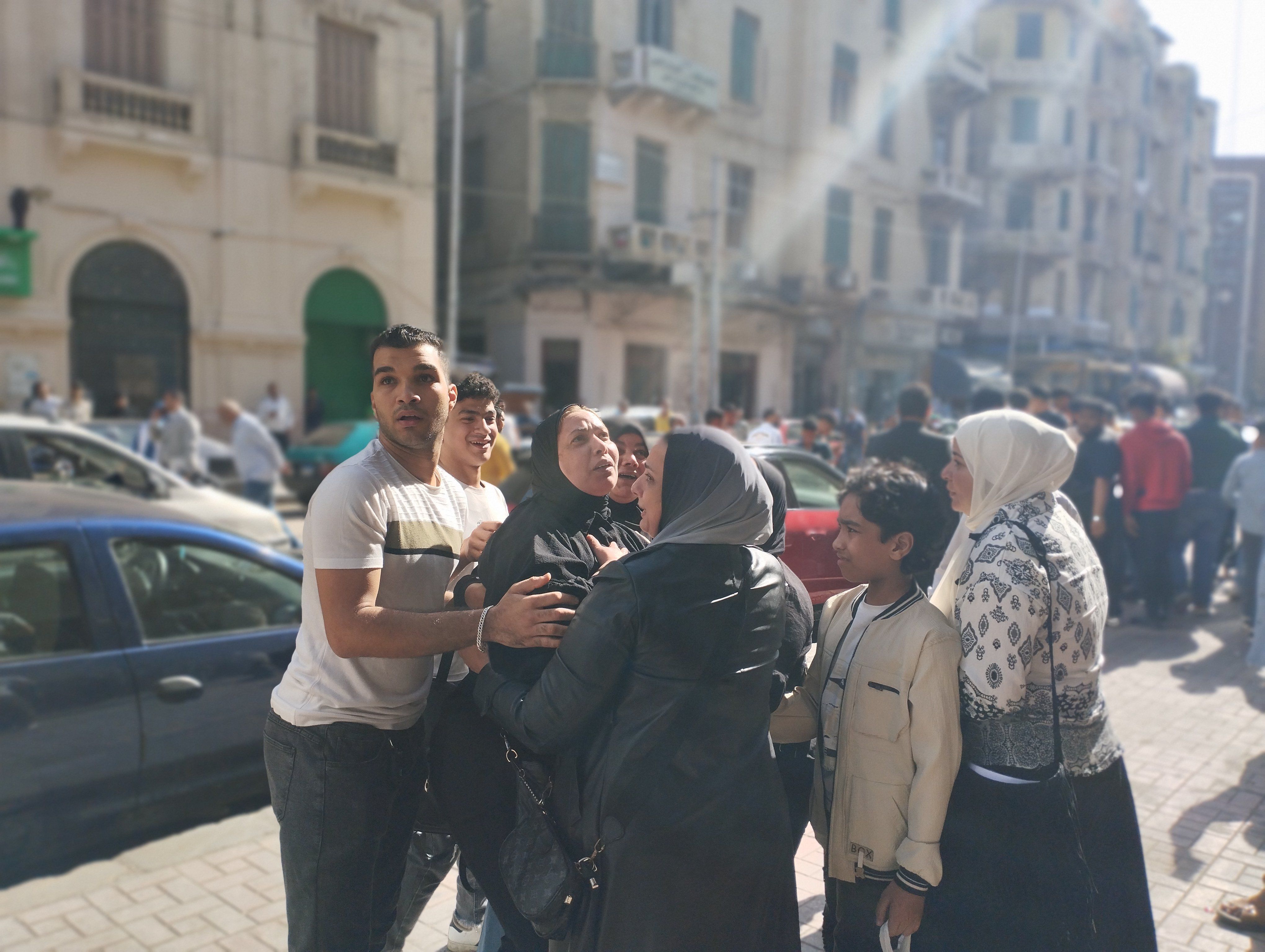 والده الطالب مازن صبحي بعد قرار الحكم والده الطالب مازن صبحي بعد قرار الحكم