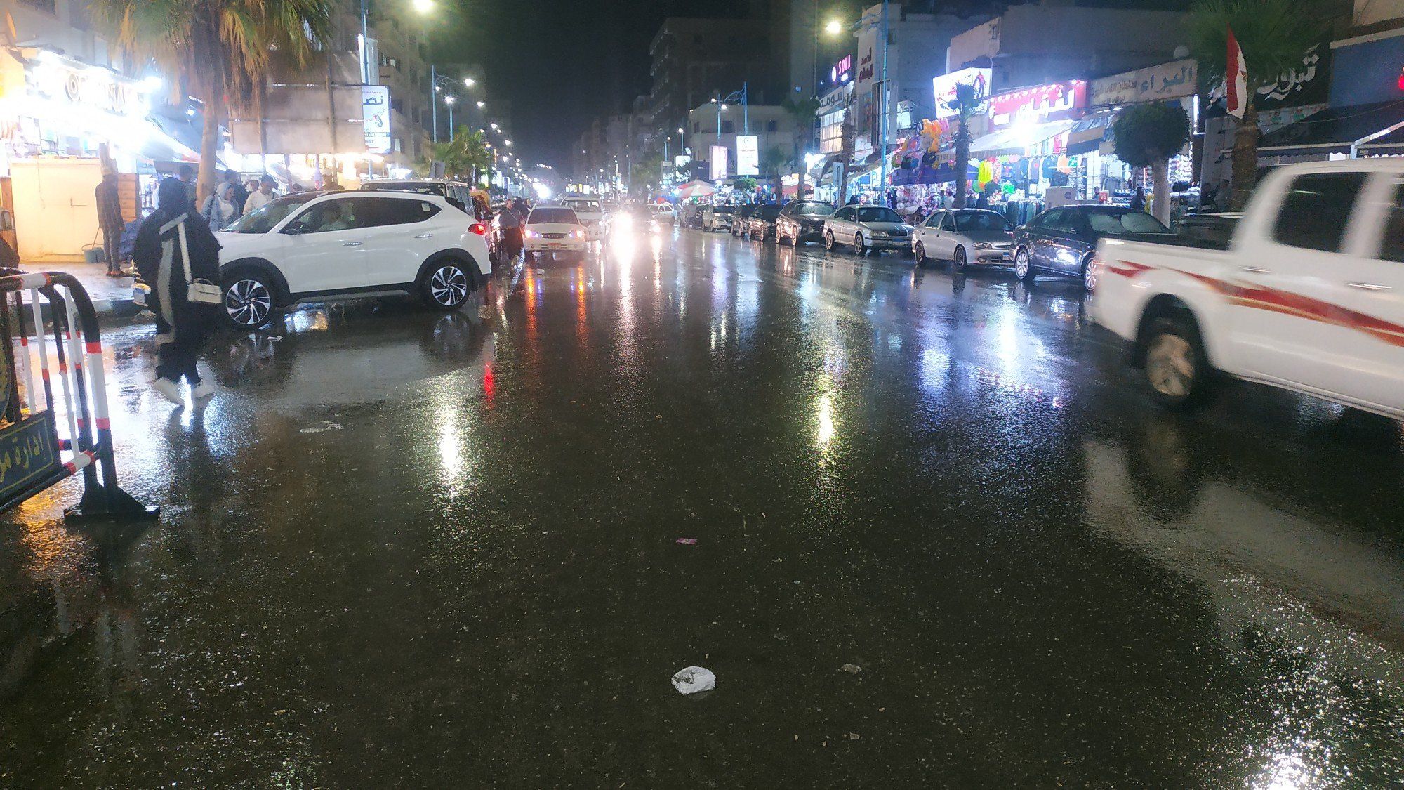 هطول أمطار خفيفة على مطروح (8) هطول أمطار خفيفة على مطروح (8)