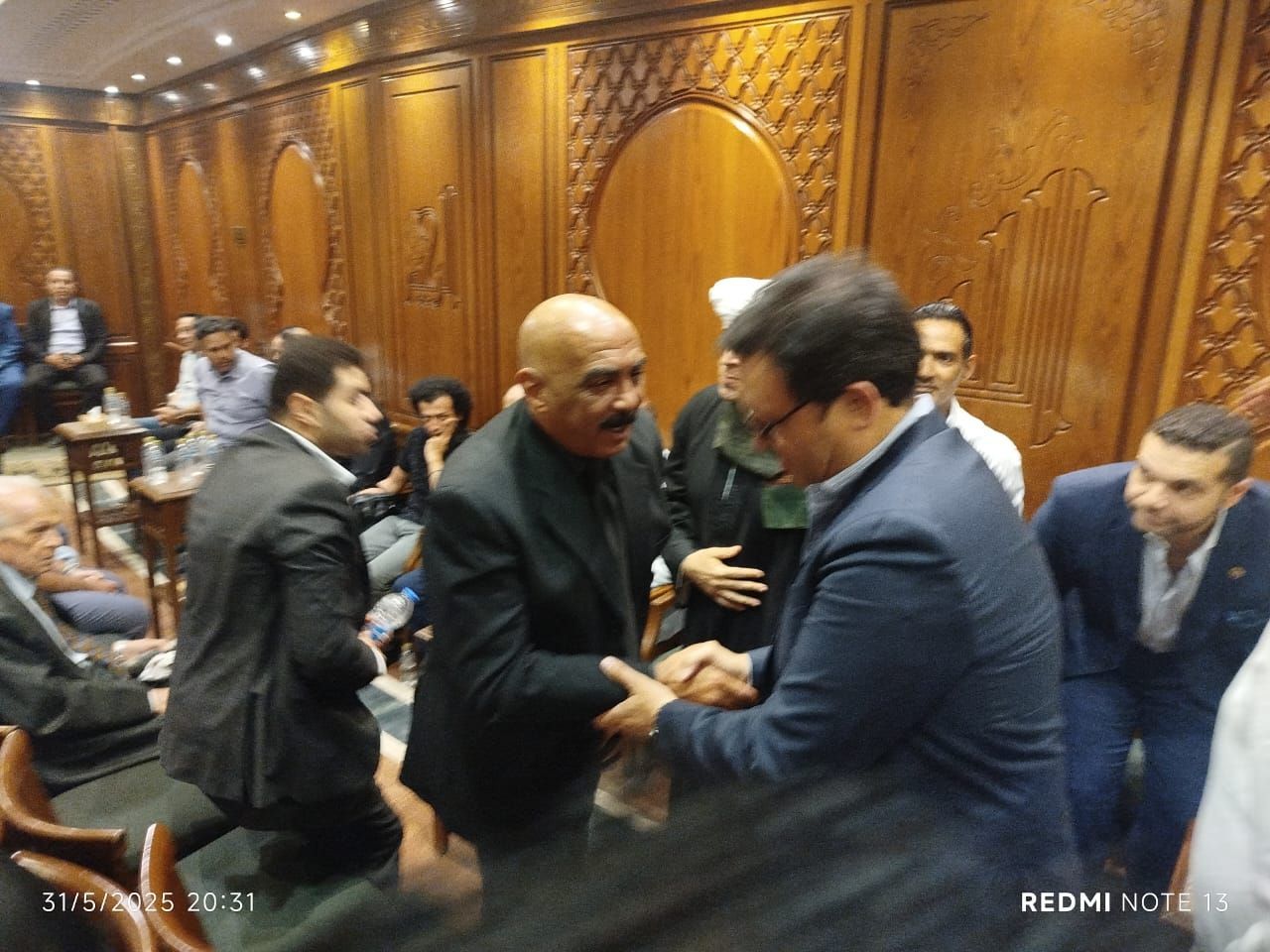 خالد جلال وحمادة الموجي ومحمود التهامي وخالد داغر اول الحاضرين عزاء والد رىيس دار الأوبرا (4) خالد جلال وحمادة الموجي ومحمود التهامي وخالد داغر اول الحاضرين عزاء والد رىيس دار الأوبرا (4)