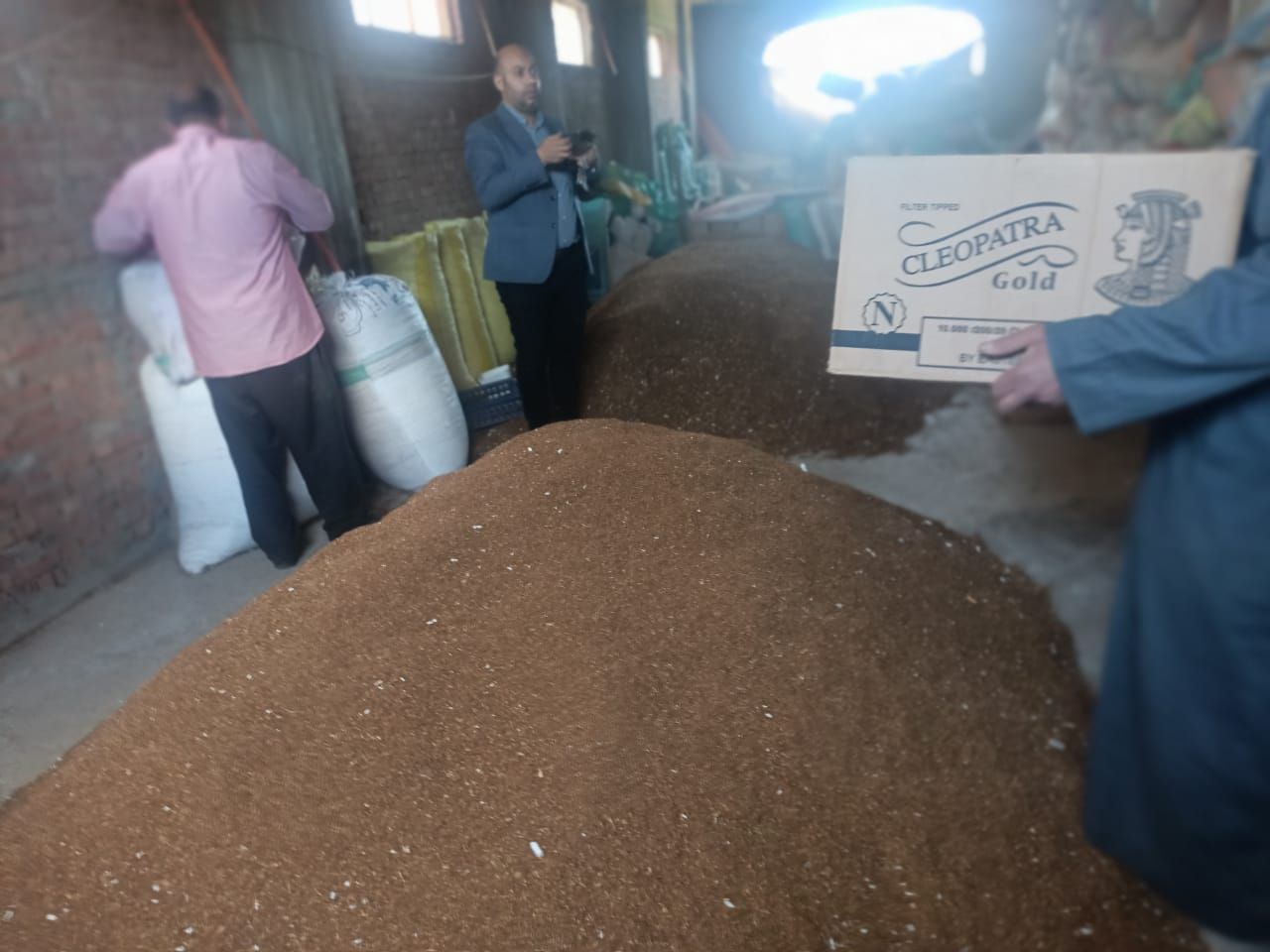 كميات م التبغ الخاص بالسجائر المضبوط كميات م التبغ الخاص بالسجائر المضبوط