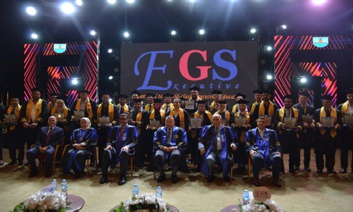 رئيس جامعة الإسكندرية يشهد تخرج دفعة جديدة من طلاب الماجستير المهني