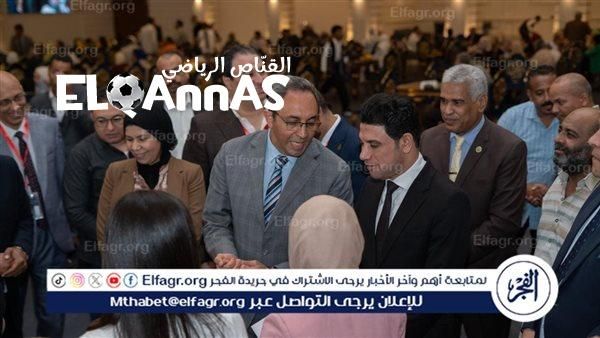 يشارك في المؤتمر السابع للصيادلة المصريين بمحافظة قنا