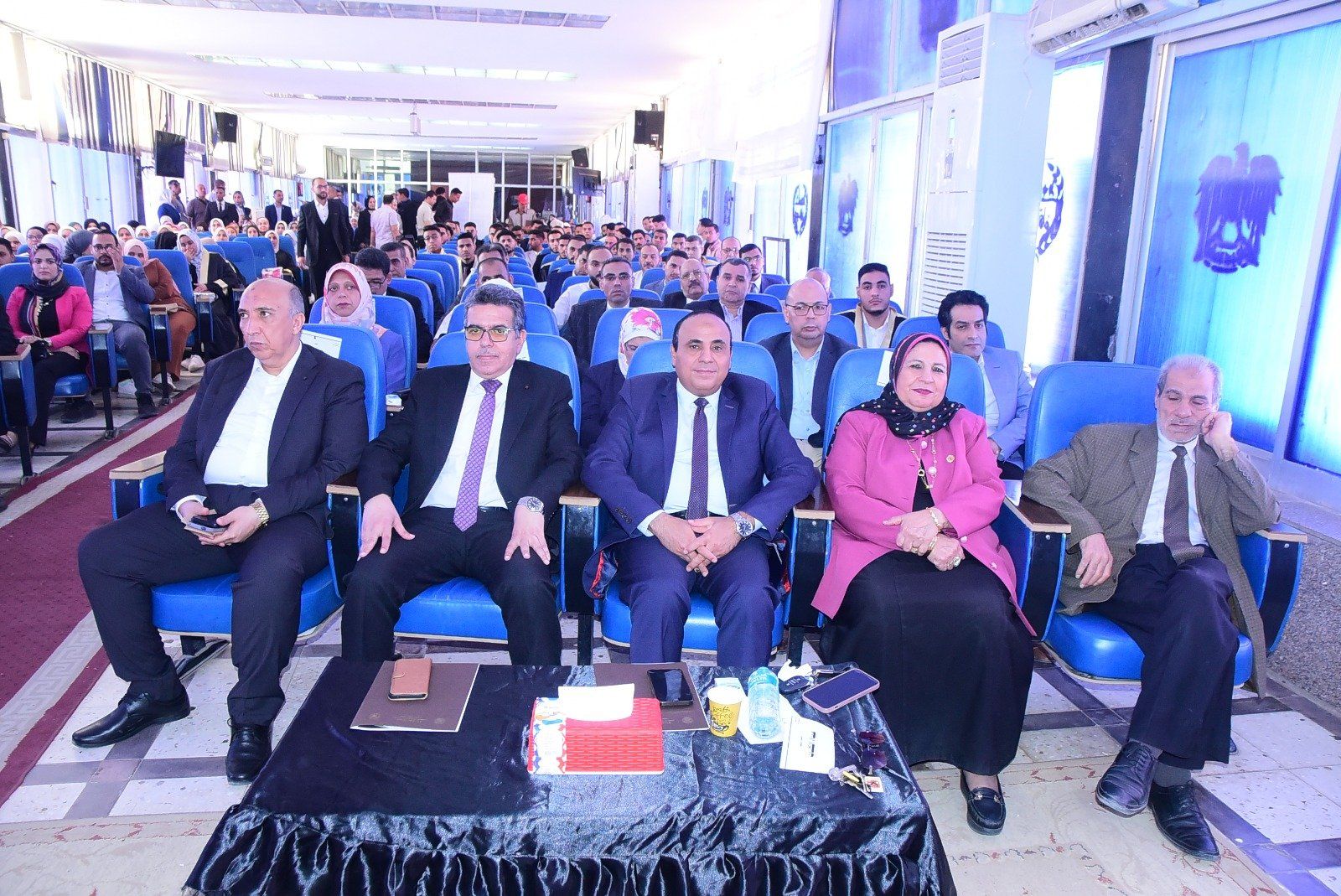 قيادات الجامعة بالمؤتمر قيادات الجامعة بالمؤتمر