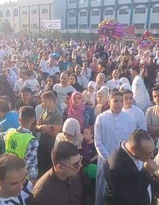 تواجد كبير من أهالي كفر الشيخ تواجد كبير من أهالي كفر الشيخ
