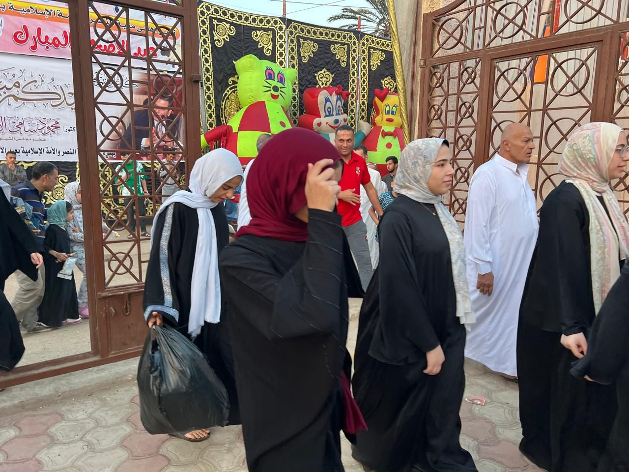 توافد المواطنين بالدقهلية لاداء صلاة العيد