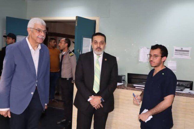 رئيس جامعة المنوفية يتفقد معهد الكبد القومي