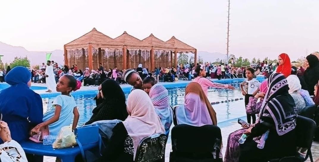 مجمع حمامات السباحة (1) مجمع حمامات السباحة (1)