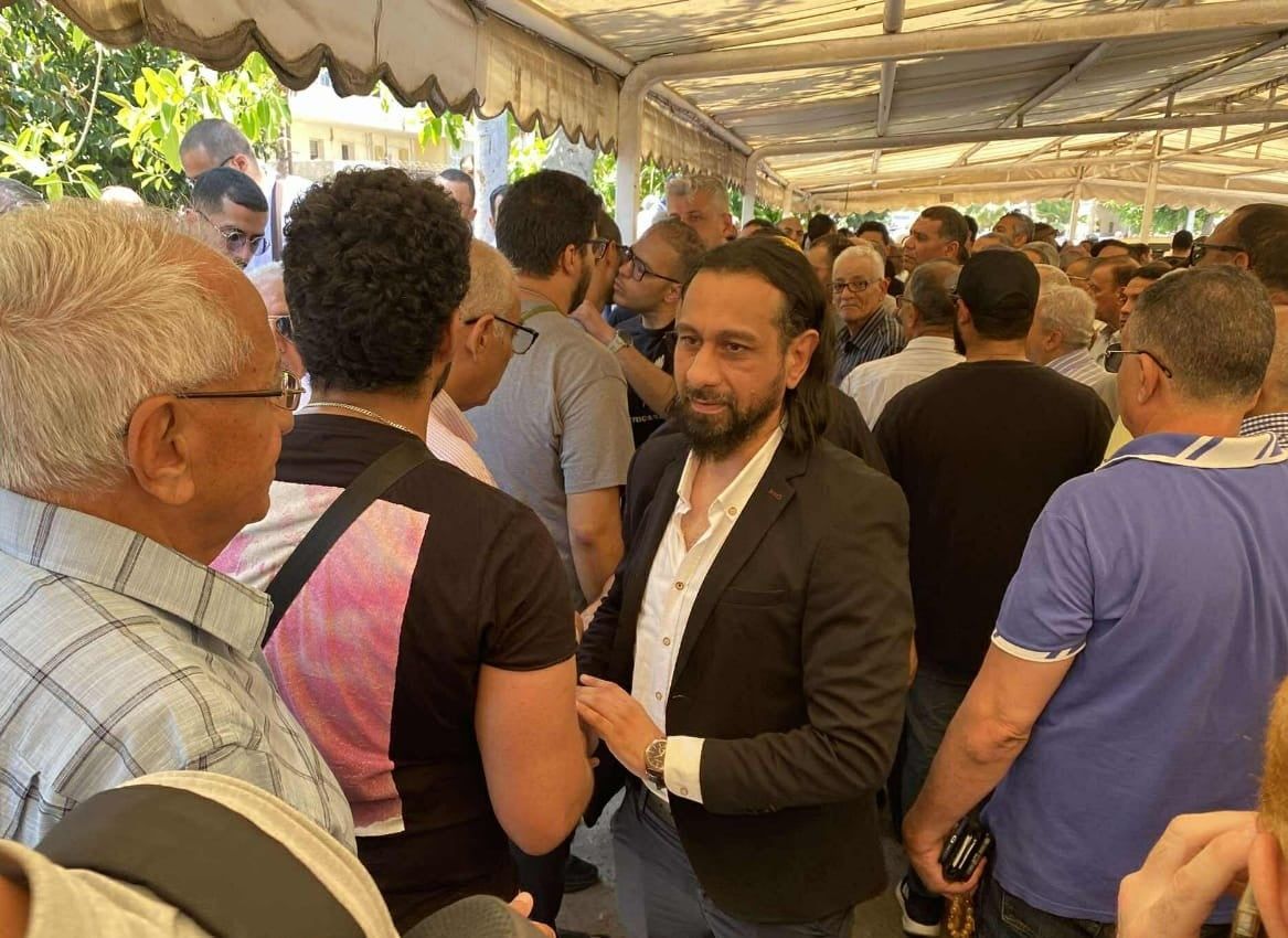 تشيع جثمان. الاعب ادهم صالح في الإسكندرية تشيع جثمان. الاعب ادهم صالح في الإسكندرية