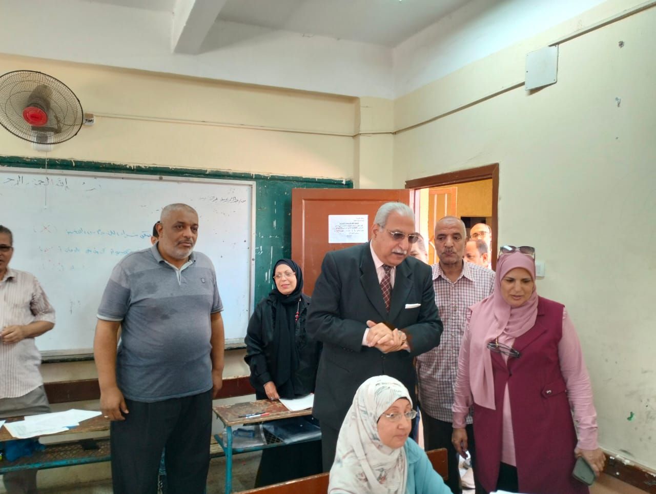 خلال متابعة لجان التصحيح خلال متابعة لجان التصحيح