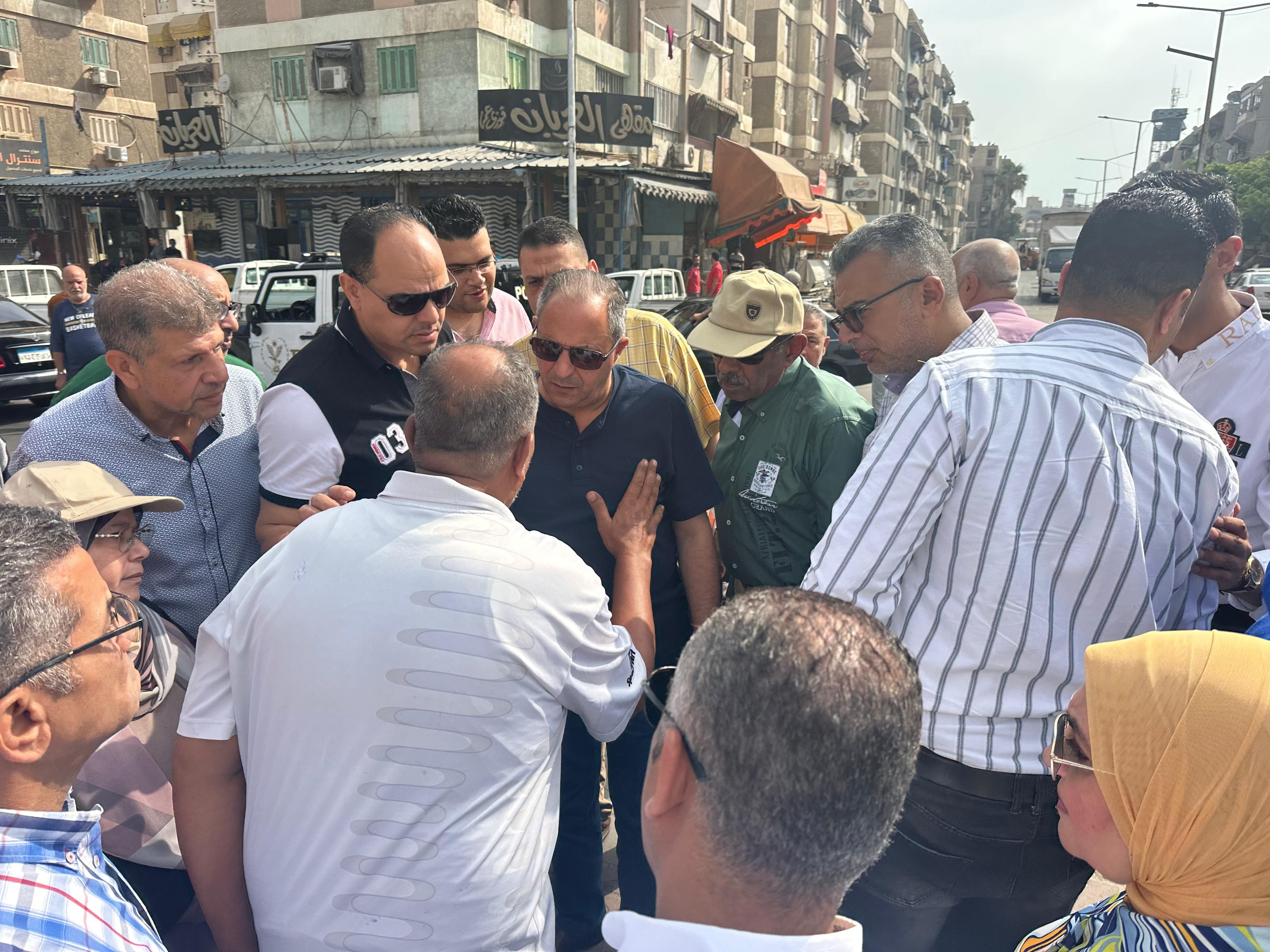 حوار المواطنين مع المخافظ حوار المواطنين مع المخافظ